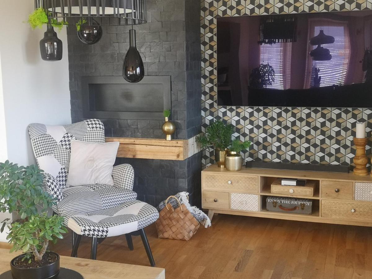 Willa Glam Design - Beautiful, Comfortable And Cosy House With Garden, Free Parking And Wifi Kraków