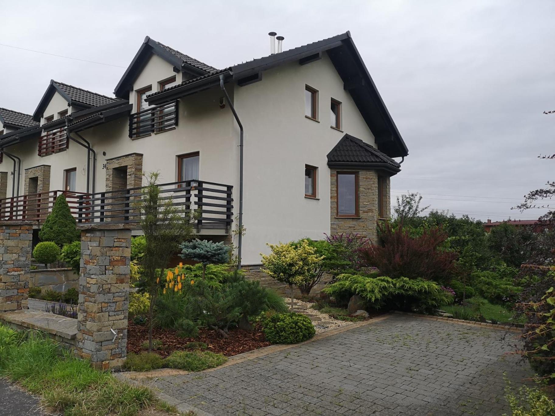 Glam Design - Beautiful, Comfortable And Cosy House With Garden, Free Parking And Wifi * Krakow